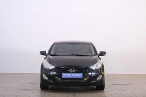 Седан Hyundai Elantra 2012 года, 899000 рублей, Омск