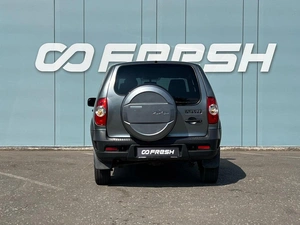 Внедорожник Chevrolet Niva 2017 года, 680000 рублей, Ижевск