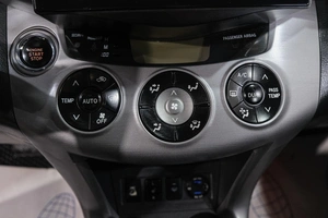 Внедорожник Toyota RAV4 2008 года, 1299000 рублей, Новокузнецк