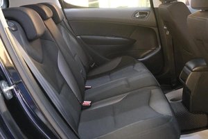 Хетчбэк Peugeot 308 2010 года, 549000 рублей, Омск