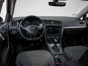 Универсал Volkswagen Golf 2018 года, 1374000 рублей, Краснодар