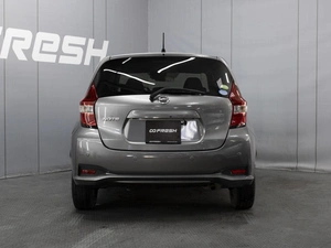 Хетчбэк Nissan Note 2018 года, 1050000 рублей, Омск