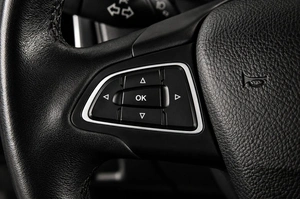 Седан Ford Focus 2018 года, 1049000 рублей, Челябинск