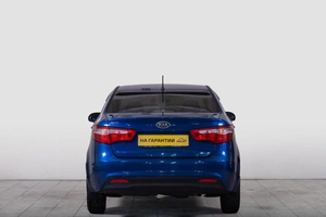 Седан Kia Rio 2012 года, 699000 рублей, Томск