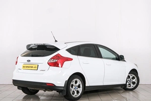 Хетчбэк Ford Focus 2013 года, 809000 рублей, Красноярск