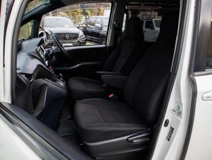 Минивэн Toyota Noah 2015 года, 1739000 рублей, Большой Сочи