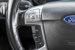 Седан Ford Mondeo 2012 года, 689000 рублей, Барнаул