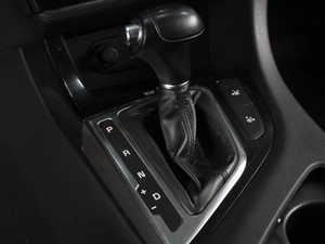 Седан Kia Optima 2013 года, 1240000 рублей, Омск