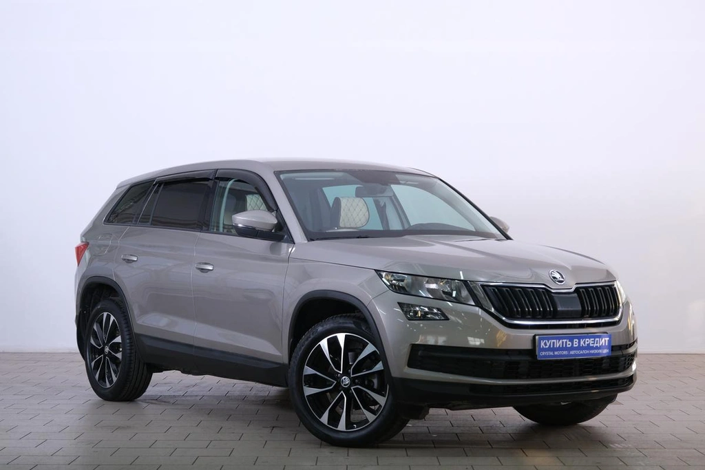 Внедорожник Skoda Kodiaq 2019 года, 2149000 рублей, Омск