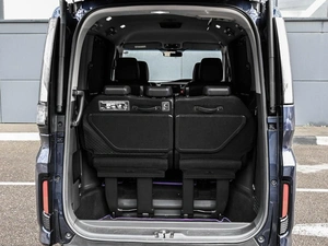 Минивэн Honda Stepwgn Spada 2021 года, 2949000 рублей, Кирилловка