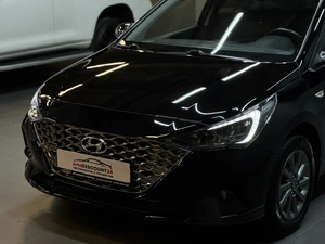 Седан Hyundai Solaris 2021 года, 1327000 рублей, Красноярск