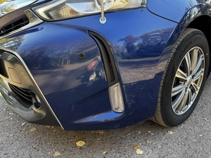 Универсал Toyota Prius Alpha 2017 года, 1850000 рублей, Красноярск
