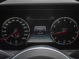 Седан Mercedes-benz E-класс 2019 года, 3550000 рублей, Краснодар
