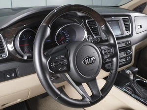 Минивэн Kia Carnival 2019 года, 2500000 рублей, Ростов-на-Дону
