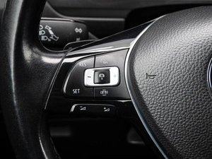 Внедорожник Volkswagen Tiguan 2019 года, 2330000 рублей, Краснодар