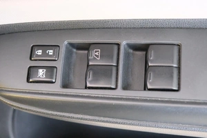 Хетчбэк Nissan Note 2019 года, 999000 рублей, Омск