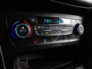 Седан Ford Focus 2018 года, 934000 рублей, Воронеж