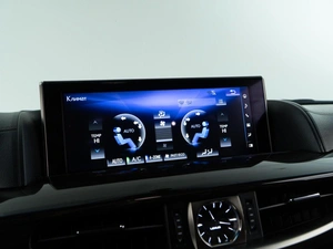 Внедорожник Lexus LX 2017 года, 7227077 рублей, Москва