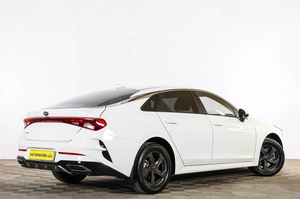 Седан Kia K5 2020 года, 2329000 рублей, Тюмень