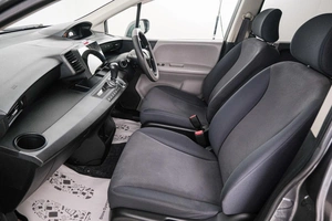 Минивэн Honda Freed 2010 года, 1079000 рублей, Красноярск