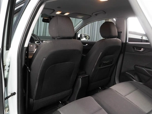 Седан Hyundai Solaris 2020 года, 1543000 рублей, Тюмень