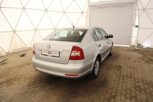 Седан Skoda Octavia 2010 года, 749000 рублей, Железногорск