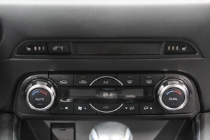 Внедорожник Mazda CX-5 2019 года, 2499000 рублей, Омск