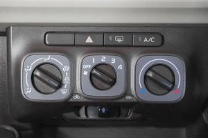 Хетчбэк Toyota Passo 2012 года, 1269000 рублей, Кемерово