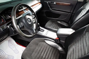 Седан Volkswagen Passat 2012 года, 1189000 рублей, Сургут