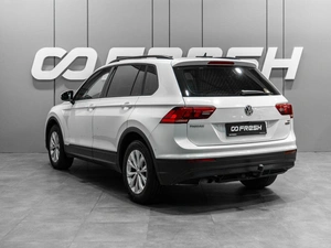 Внедорожник Volkswagen Tiguan 2017 года, 2240000 рублей, Тюмень