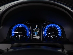 Седан Toyota Camry 2017 года, 2499000 рублей, Тюмень