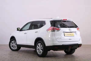 Внедорожник Nissan X-Trail 2017 года, 1799000 рублей, Омск