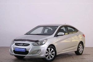 Седан Hyundai Solaris 2011 года, 859000 рублей, Омск