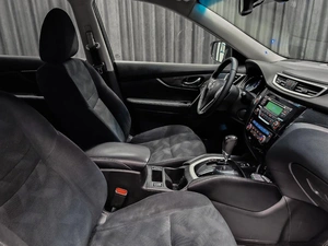 Внедорожник Nissan X-Trail 2015 года, 1525000 рублей, Красноярск