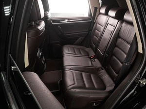 Внедорожник Volkswagen Touareg 2016 года, 3279000 рублей, Тюмень