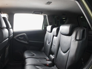 Внедорожник Toyota RAV4 2008 года, 1210000 рублей, Омск