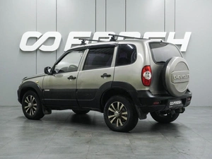 Внедорожник Chevrolet Niva 2012 года, 399000 рублей, Воронеж