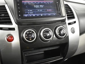 Внедорожник Mitsubishi Pajero Sport 2014 года, 1985900 рублей, Казань