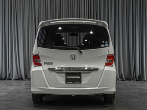 Минивэн Honda Freed 2015 года, 1309000 рублей, Тюмень