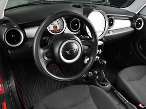 Хетчбэк MINI One 2009 года, 739000 рублей, Воронеж