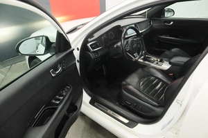 Седан Kia Optima 2019 года, 1960000 рублей, Курск
