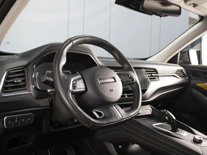 Внедорожник Haval F7x 2021 года, 2050000 рублей, Омск