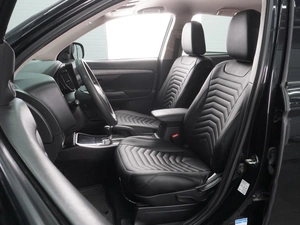 Внедорожник Mitsubishi Outlander 2018 года, 1867000 рублей, Воронеж