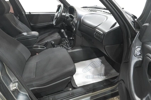 Внедорожник Chevrolet Niva 2011 года, 529000 рублей, Новокузнецк