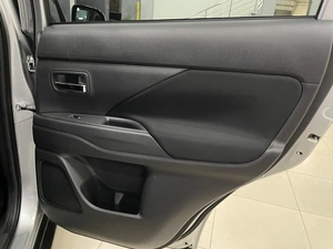 Внедорожник Mitsubishi Outlander 2018 года, 1787000 рублей, Солонцы