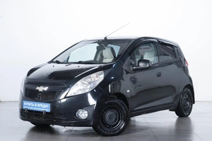 Хетчбэк Chevrolet Spark 2012 года, 669000 рублей, Челябинск