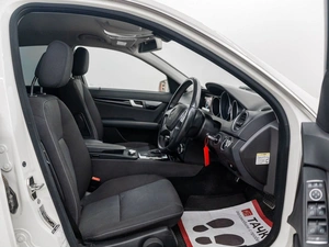 Седан Mercedes-benz C-класс 2011 года, 1400000 рублей, Красноярск