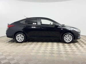 Седан Hyundai Solaris 2017 года, 1198100 рублей, Казань