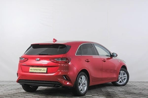 Хетчбэк Kia Ceed 2019 года, 1689000 рублей, Кемерово