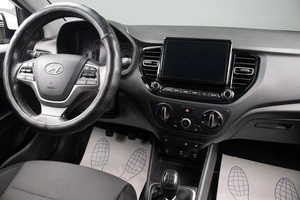 Седан Hyundai Solaris 2021 года, 1379000 рублей, Оренбург